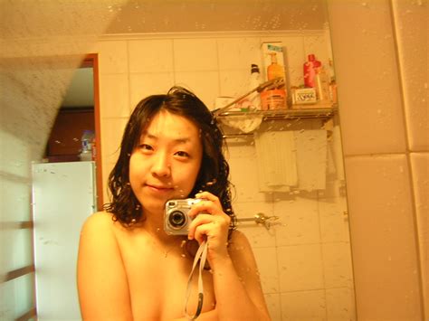 korean girl and her self shots — asian sexiest girlsasian sexiest girls