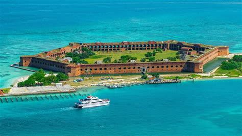 Official Dry Tortugas Fort Jefferson Ferry Trips Conquer The Keys