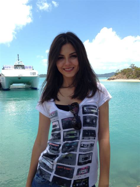 victoria justice leaks 32 photos ͡° ͜ʖ ͡° the fappening frappening