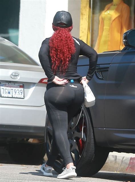 pregnant blac chyna flaunts famous bottom in very tight pants but keeps