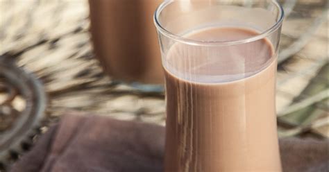A Survey Found That A Lot Of Adults Genuinely Believe Chocolate Milk