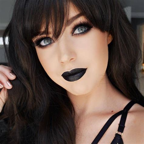 eye    pretty black lipstick  dark lipstick makeup