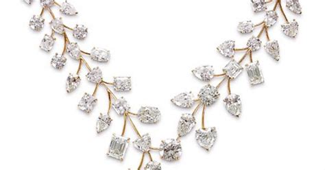 The Most Expensive Necklace In The World 55 Million In Bling From