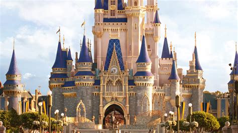 disney world magic kingdom cinderella castle will get a makeover