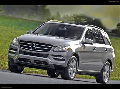mercedes benz ml matic  exotic car picture    diesel station