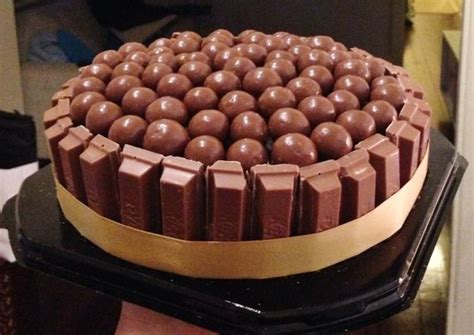 resep kitkat chocolate cake oleh aisyah  lamsal cookpad