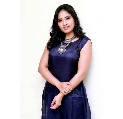 tamil actress srushti dange latest new photo shoot stills