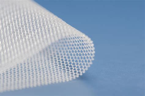 you need to know these facts about hernia mesh