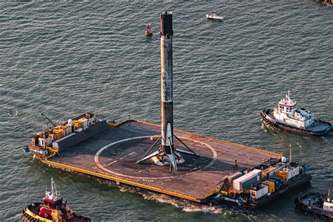 spacex landed  rocket   boat  years agoit changed  ars technica
