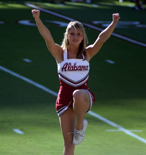 Power Ranking The Cheerleaders Of The Final Bcs Top 25 Bleacher