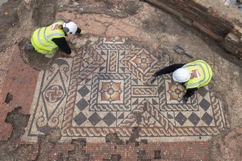 ancient roman floor    years    london street