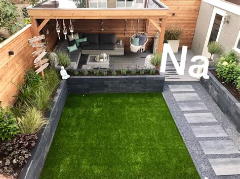 achtertuin met lounge en gras outdoor gardens design  garden design modern garden design