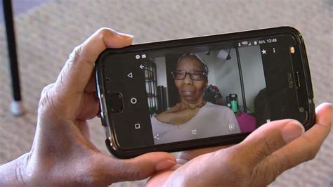woman says taking selfies saved her life abc13 houston