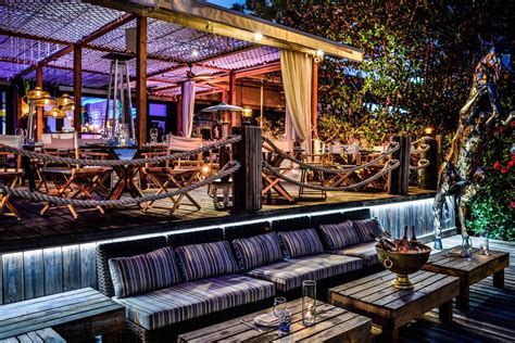 Lique In Sunny Isles Offers Waterfront And St Tropez Style Dining