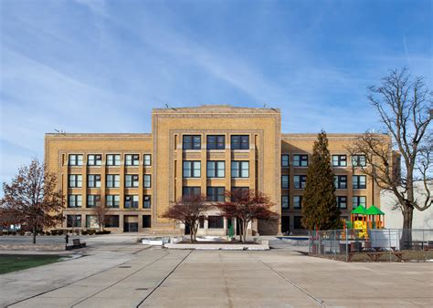 chicago public schools    amazing architecture