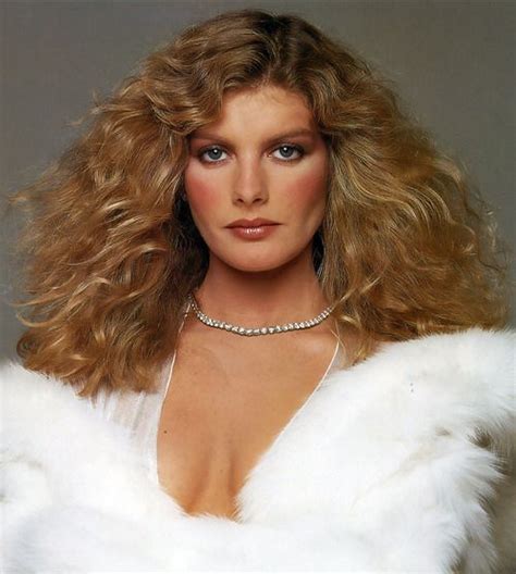 rene russo  facts   lethal weapon actress  fans  love daily hawker