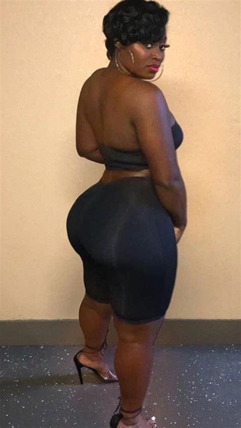 pin on sexy and thick women