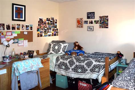 dorm room with guy and girl real
