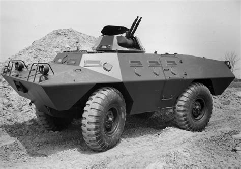 cadillac gage   commando armored vehicle military tradervehicles