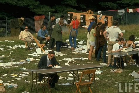 what it was really like to be at woodstock back in 1969 bored panda