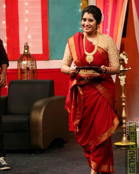Vijay Tv Anchor Priyanka Deshpande 2018 Hd Gallery Gethu