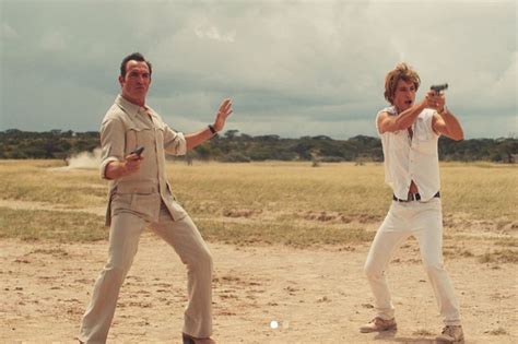 oss   pierre niney partage une premiere photo de son role avec jean dujardin