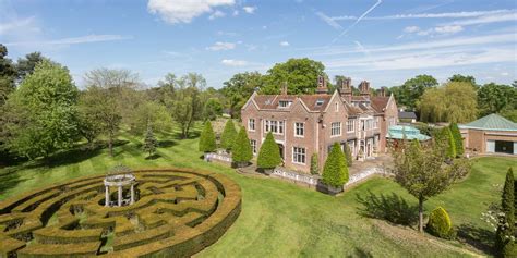 uk mansion bishopsgate house relists   million price chop