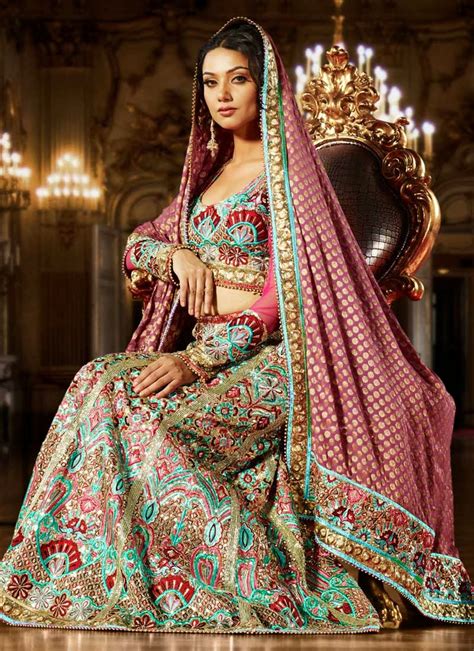 traditional indian bridal outfits super creative blog