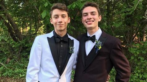 Mtv S New Prom Series To Feature Gay Teen Couple Sbs