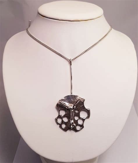 veilinghuis catawiki svs  zilver halsketting met hanger halsketting