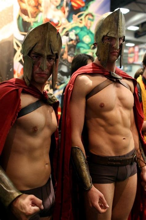 27 Of The Hottest Guys At Comic Con