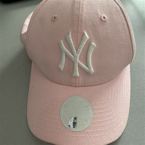 New York Yankees Pink Baseball Cap