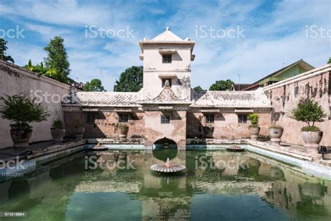 Taman Sari Water Palace Taman Sari Water Palace Is A Palac Flickr Hot