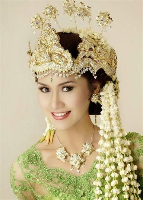 Beautiful And Hot Girls Wallpapers Indonesian Girls