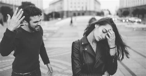 11 Subtle Signs You Might Be In An Emotionally Abusive