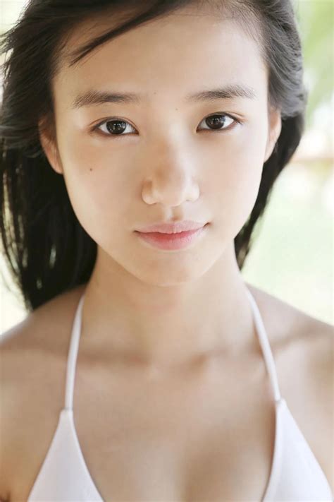 Japanese Cute Girl Yokoyama Nai Ling Summer White Bikini Photo Very