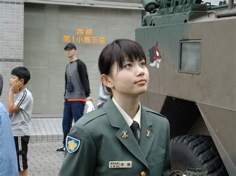 asian female police officers