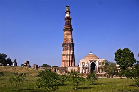 qutub minar   delhi history  india