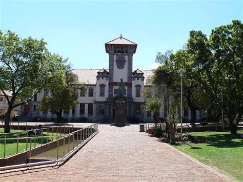Free State University To Continue Teaching In English‚ Concourt Rules