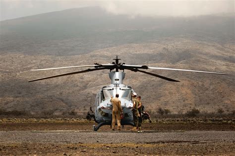 bell uh   ultimate utility helicopter