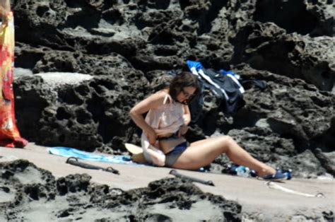 【激写】絶世の美女「キーラ・ナイトレイ」、乳首をヌーディストビーチで盗撮される…（画像あり） ポッカキット