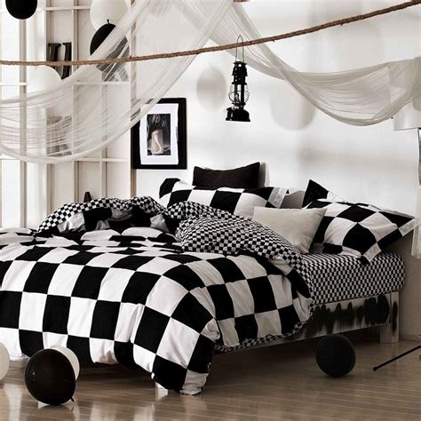 Trendy Black And White Checkered Plaid Simply Chic Twin