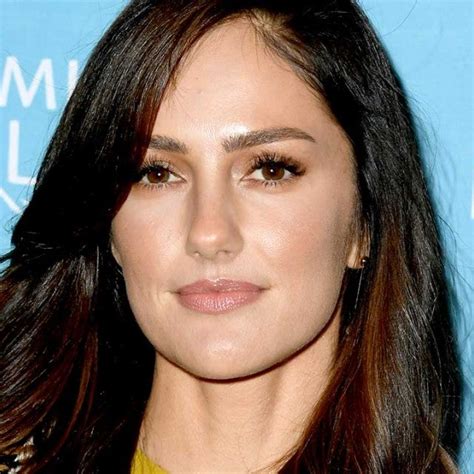 minka kelly exclusive interviews pictures and more entertainment tonight