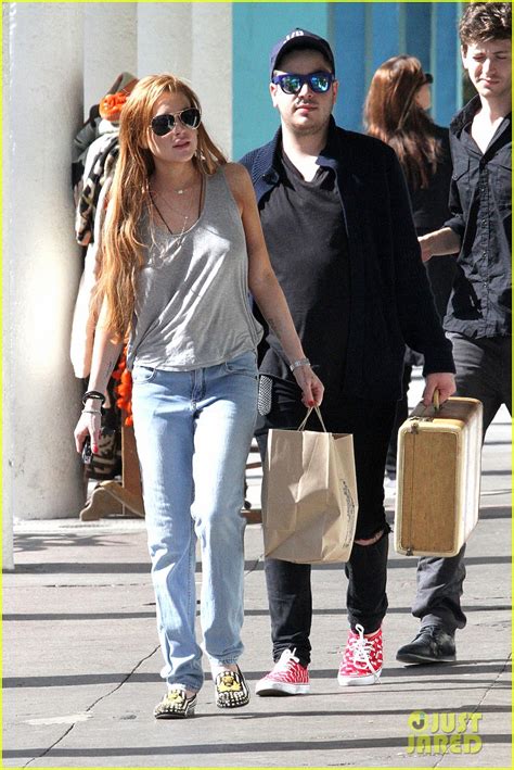 lindsay lohan shopping after taking court plea deal photo 2835697 lindsay lohan pictures