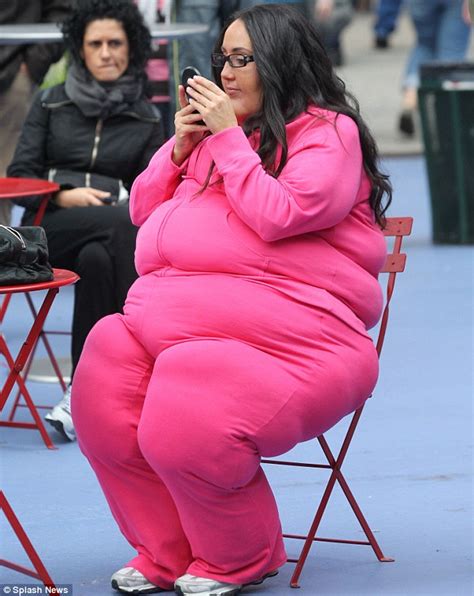 Real Housewives Star Melissa Gorga Sports Huge Fat Suit And Scoffs Hot