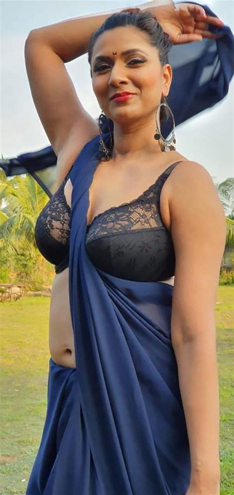 15 Hot Photos Of Pooja Joshi Actress Sarla Bhabhi 3 On
