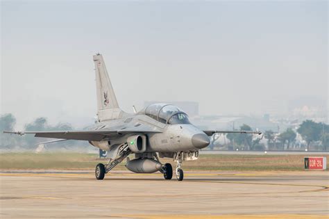 polish air force buys fa  light fighters