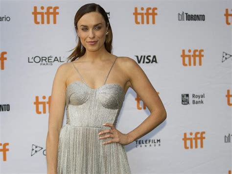 Battle Of The Sexes Jessica Mcnamee On Playing Margaret Court Daily