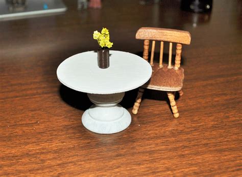 mind     miniature table table decor side table