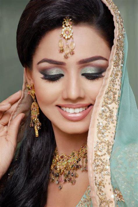 Asian Pakistani Bridal Eye Makeup Made Easy In 10 Simple Steps